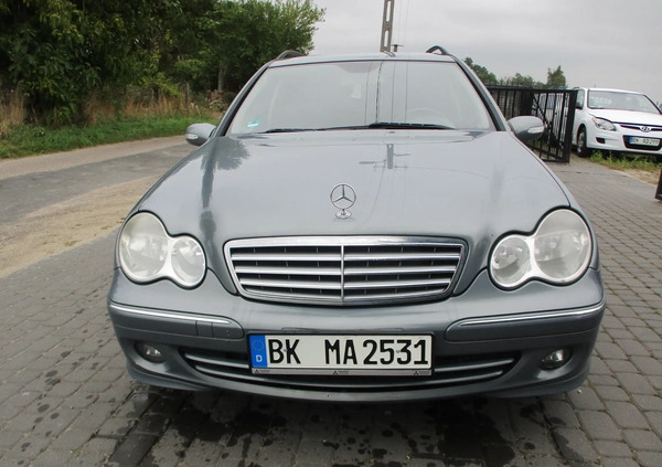 Mercedes-Benz Klasa C cena 13900 przebieg: 269435, rok produkcji 2006 z Sierpc małe 67